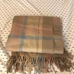 Wool scarf